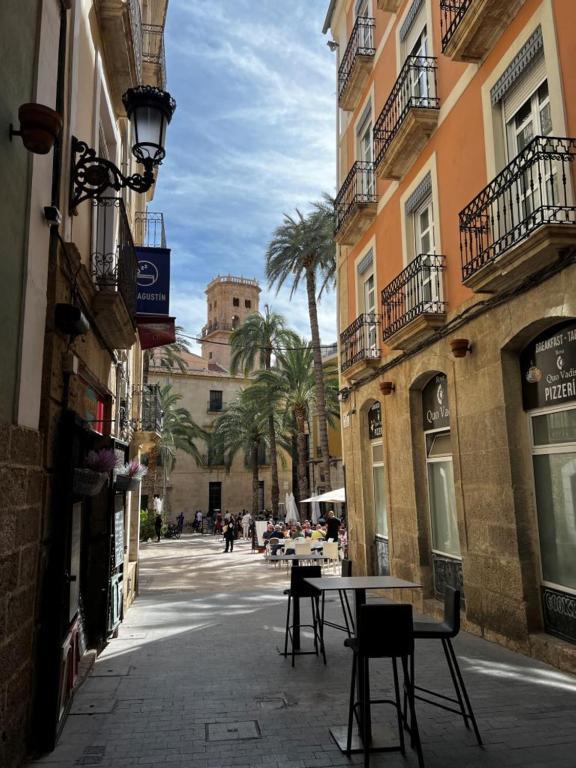 Old Town Alicante Exteriör bild